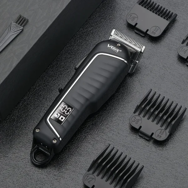 Máquina Cortar Pelo VGR V-683 Profesional Inalámbrica Usb Negro