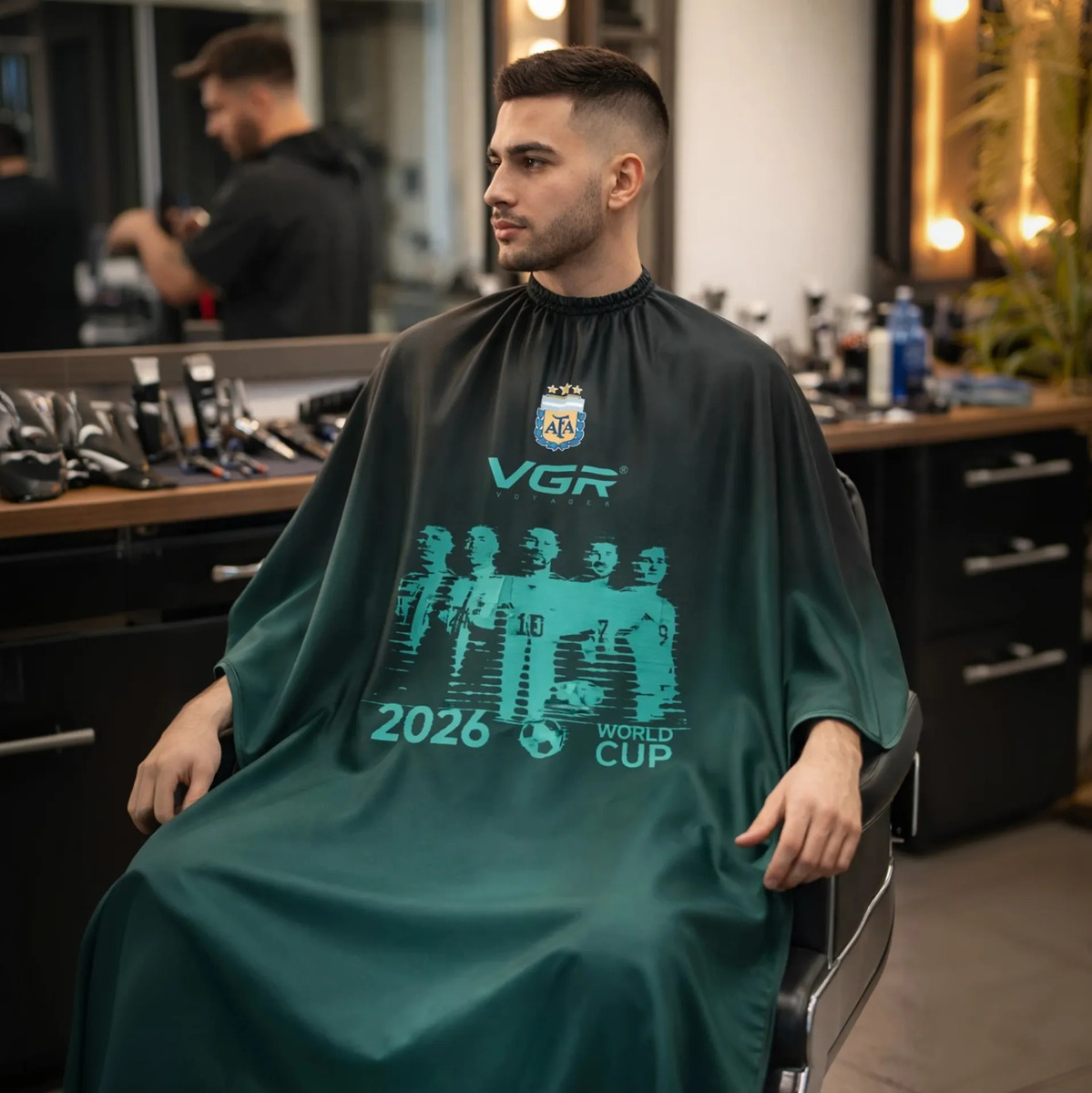 Capa Barbero Peluquería Mundial Impermeable Con Ganchos Vgr - Image 2